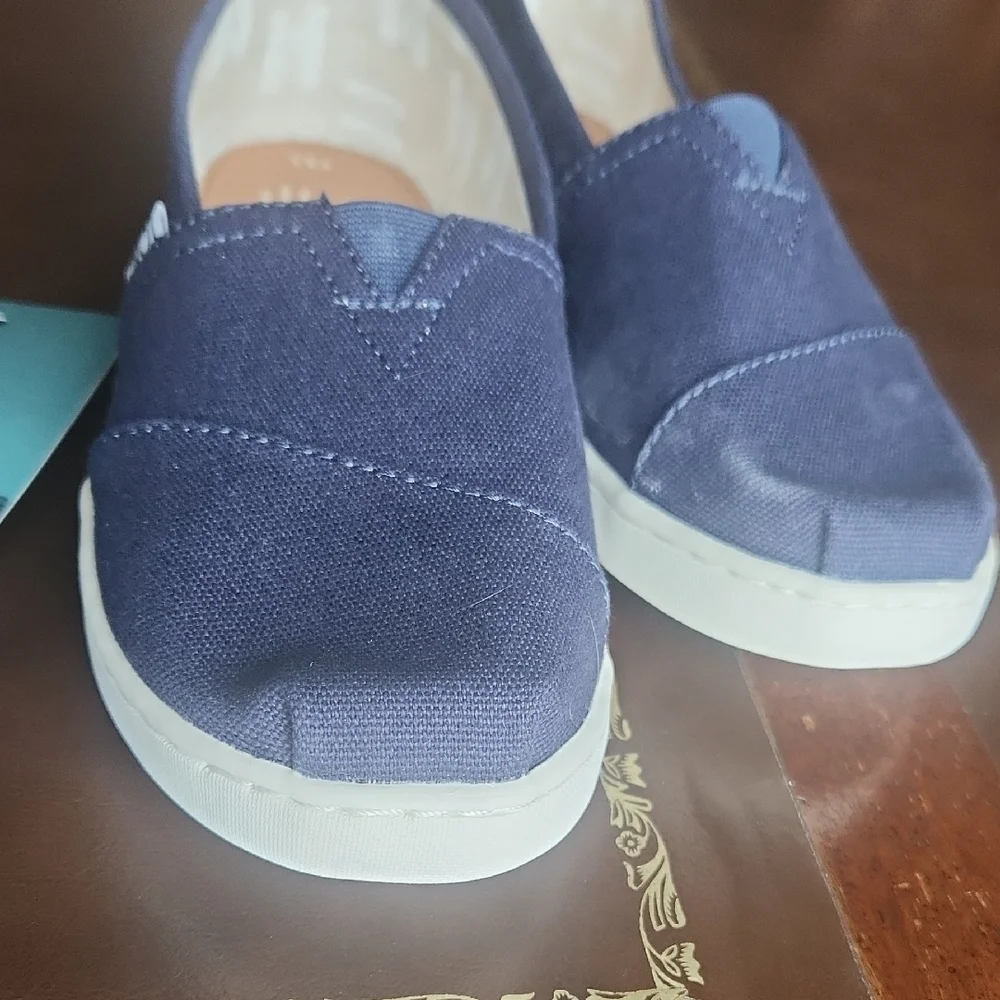 TOMS Women's Canvas Slip-On Moccasins — Navy Blue